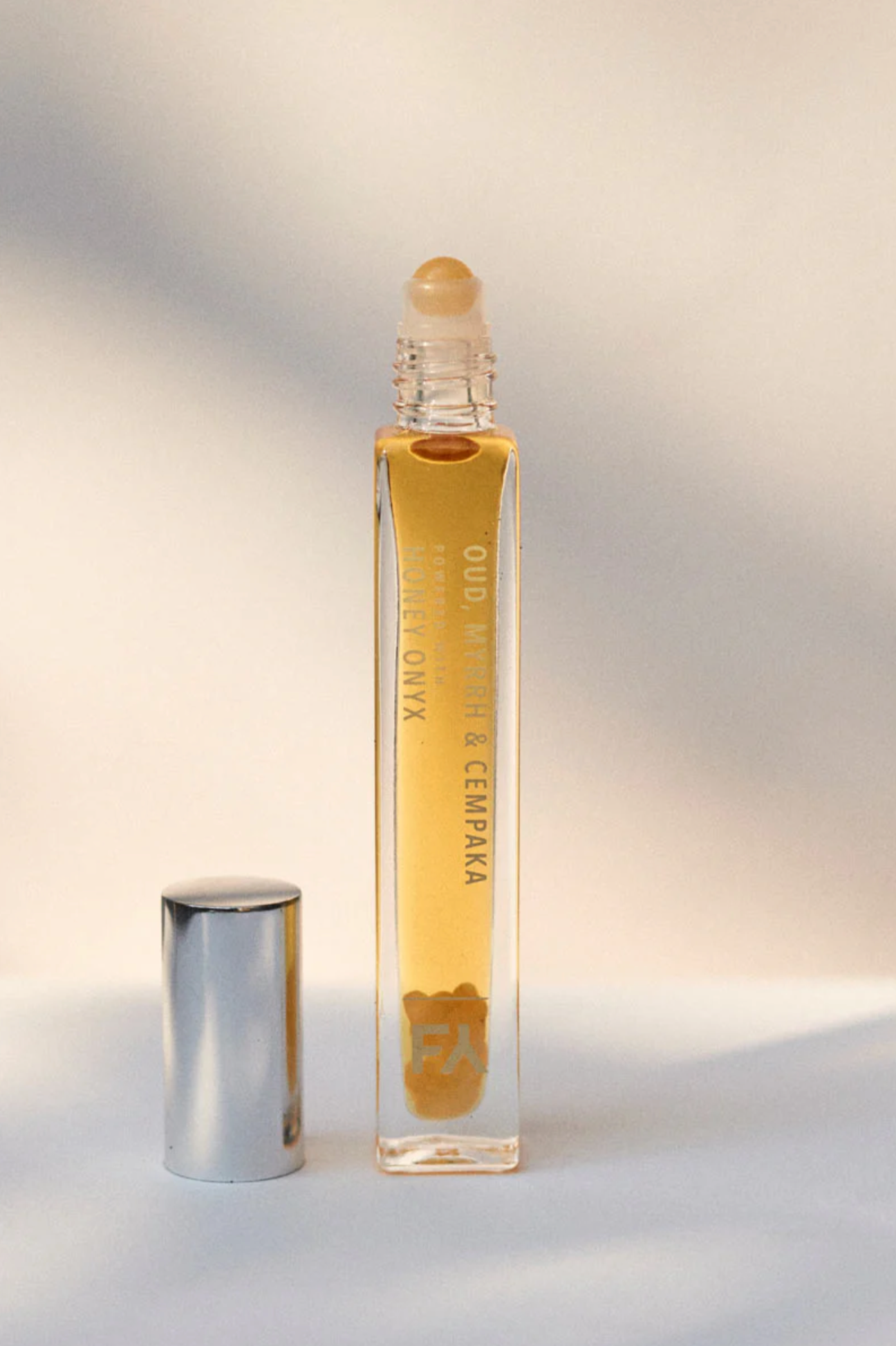 N°05 OUD MYRRH & CEMPAKA